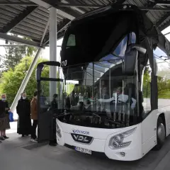 Nowy autokar Voyager czeka na pasażerów. Sprawdź bus Kołobrzeg - Ustronie Morskie cena i zaplanuj podróż.
