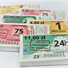 Kolekcja biletów komunikacji miejskiej w Gdańsku, w tym bilet 24-godzinny.